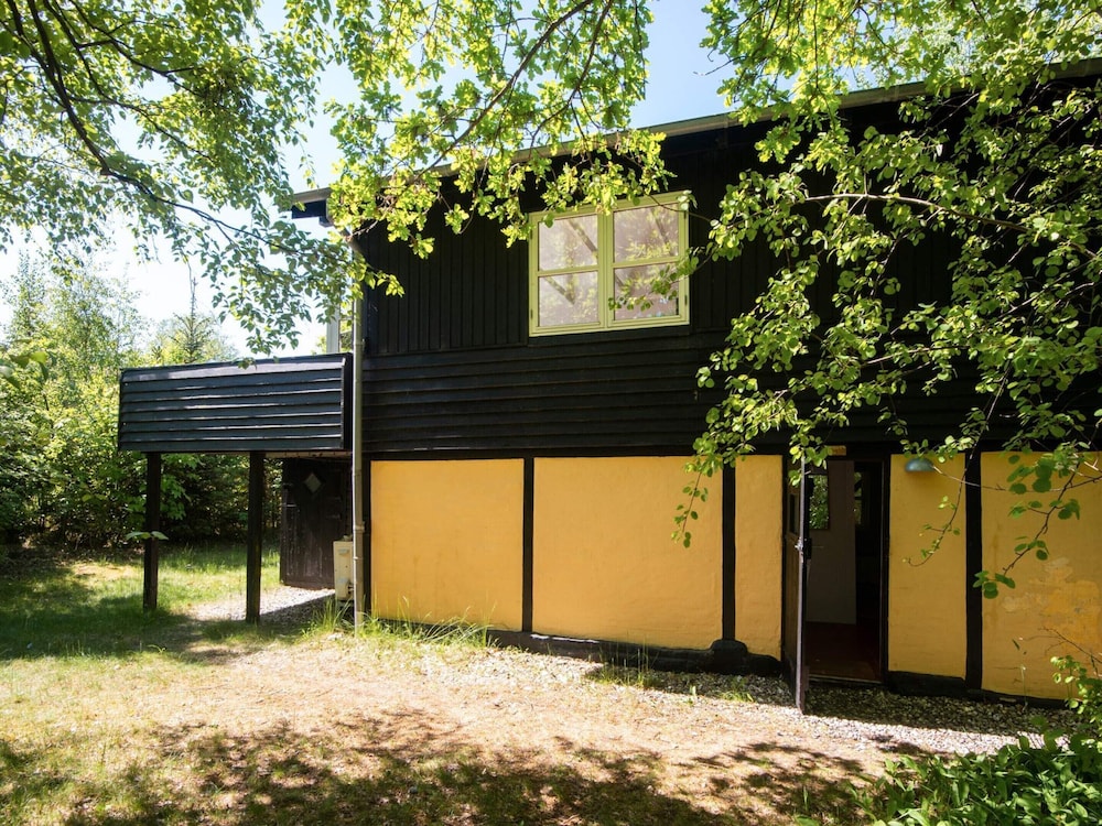 6 Person Holiday Home in Grenaa