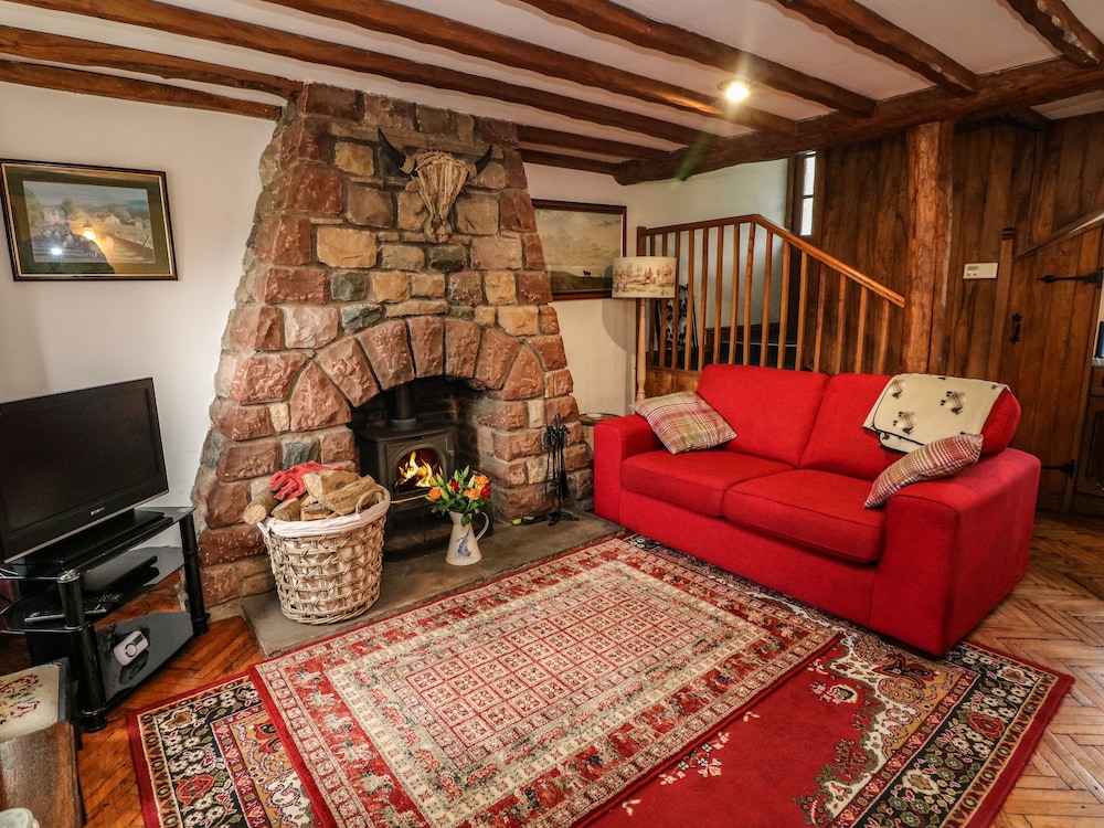 Elm Cottage