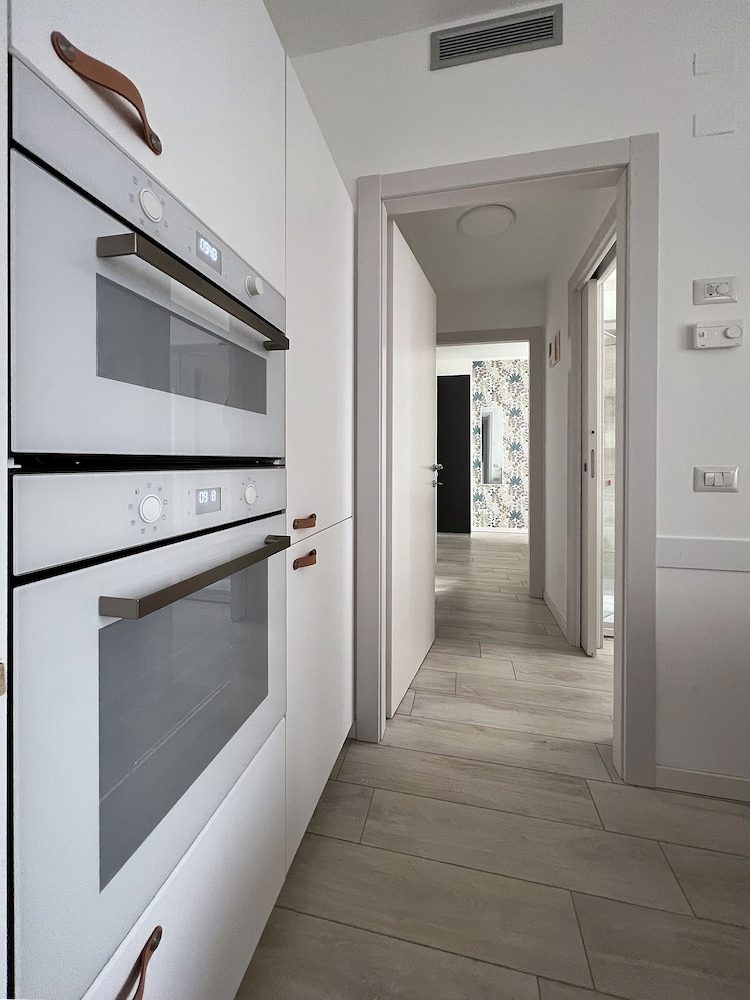 Bright Apartment in via Zurigo 3