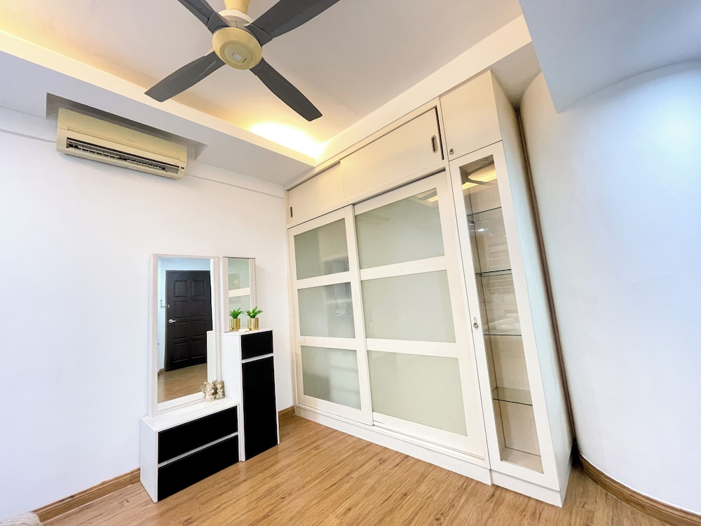 Fahrenheit 88 Bukit Bintang by Manhattan Group