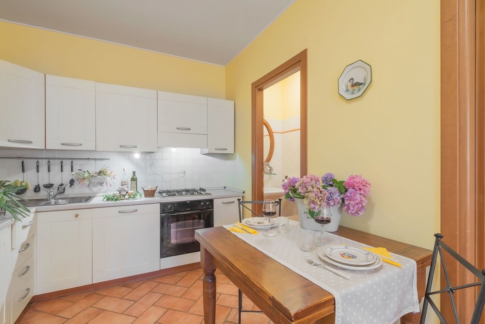 La Torre Apartments