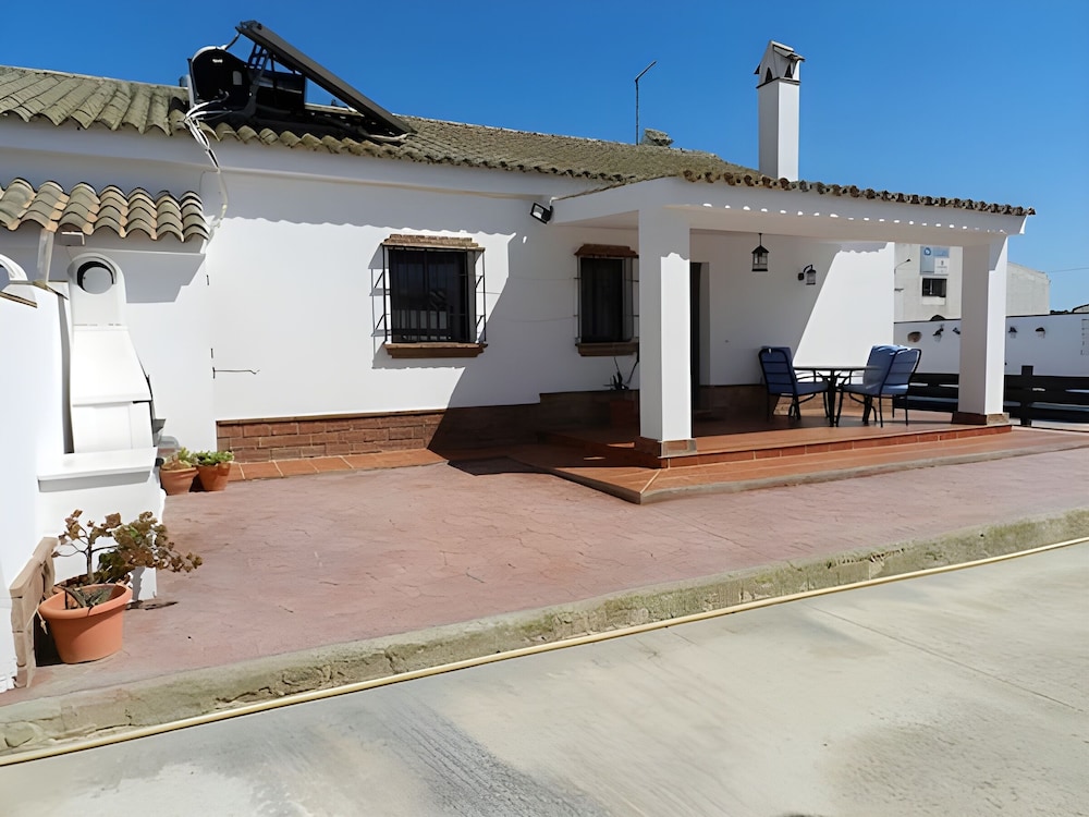 Apartamentos piscina compartida