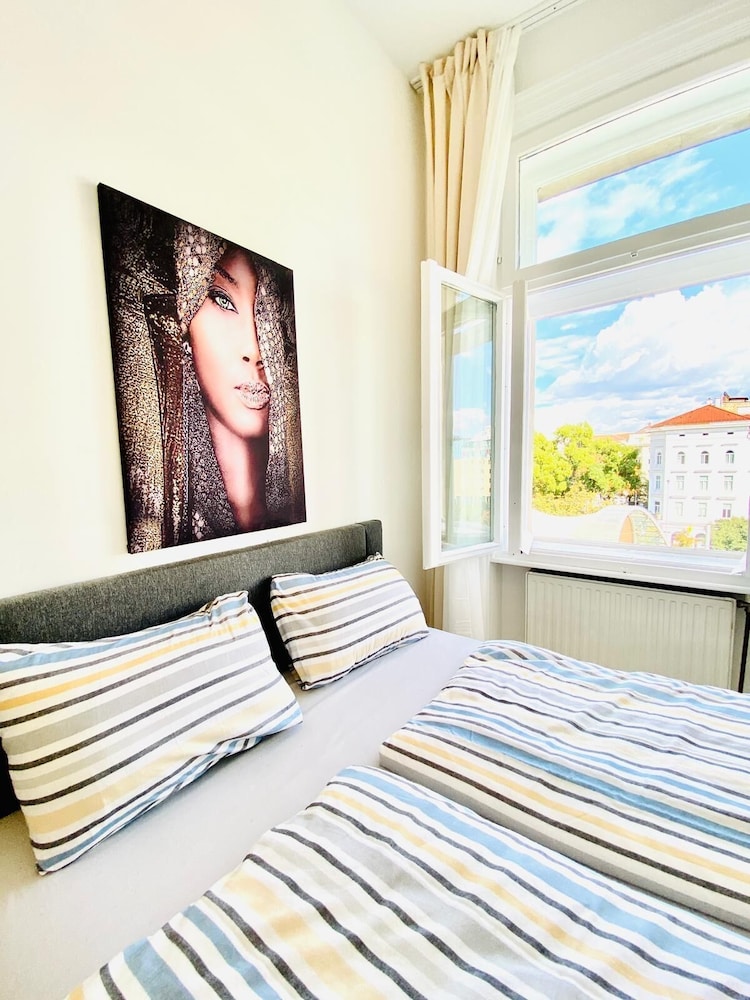 Stylish 5BR 7min to Westbahnhof