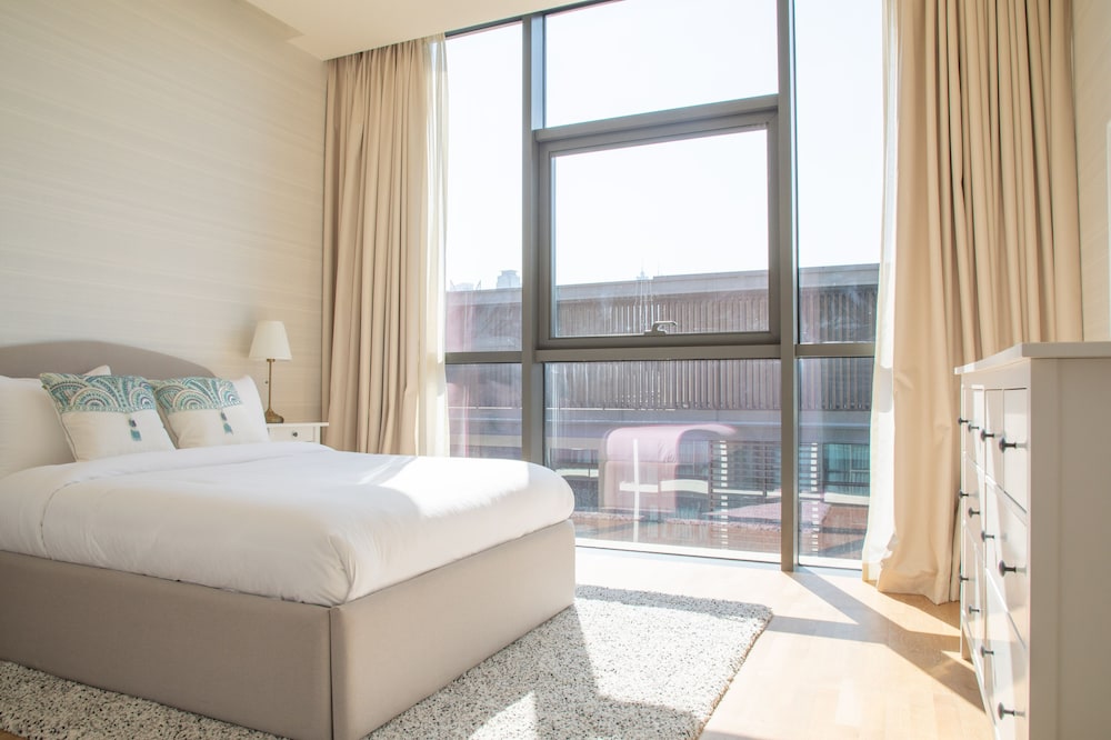 Nasma Luxury Stays - City Walk