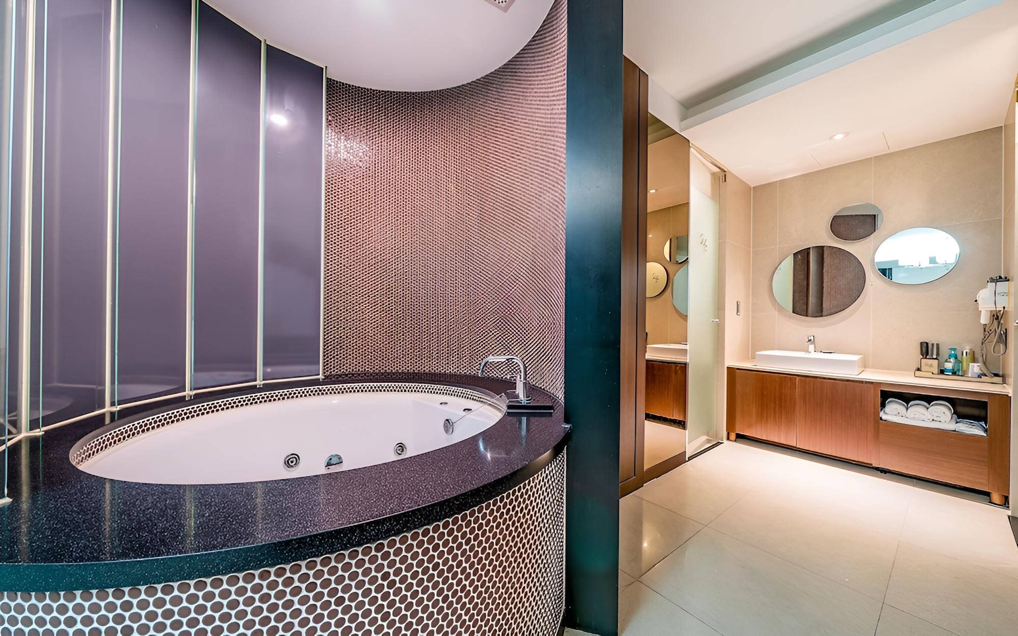 Incheon Ali Suite Hotel
