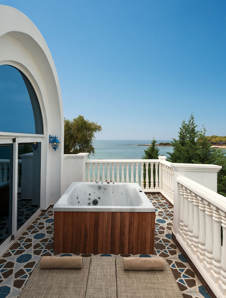 Rubi Platinum Spa Resort & Suites - All Inclusive