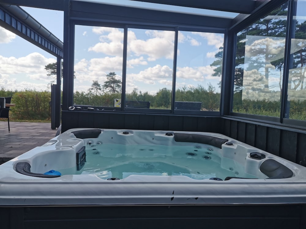 Panoramic Views and Luxurious Comfort on Læsø Island
