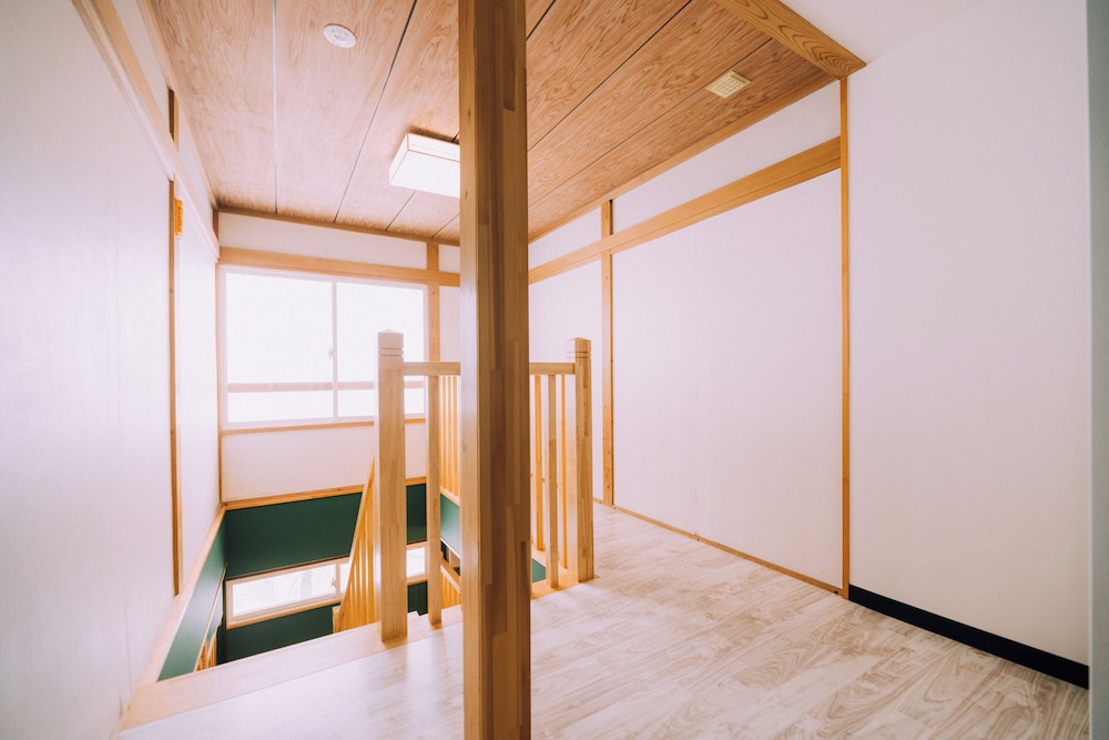 3BD Yuzawa Onsen Lodge - House B