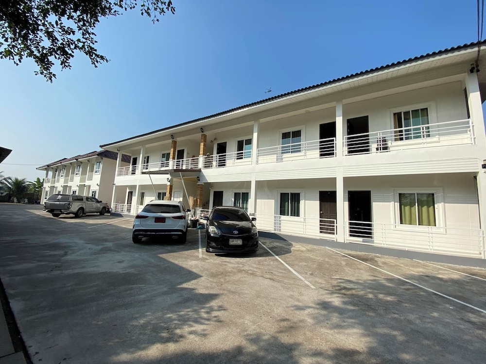 ThanaVill Resort
