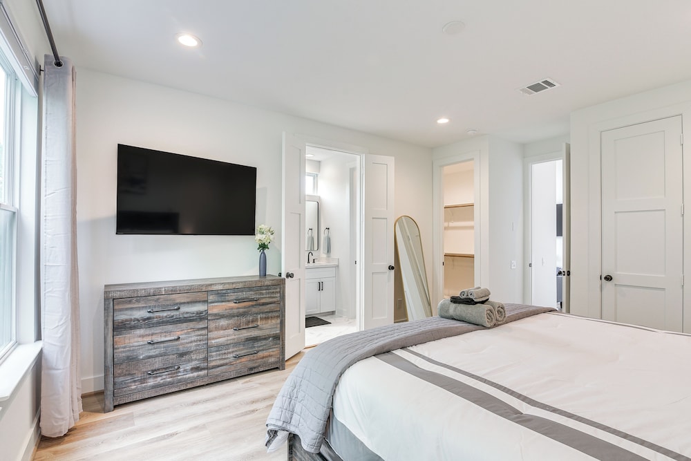 Townhome 3 Mi to Texas Med Ctr & Hermann Park