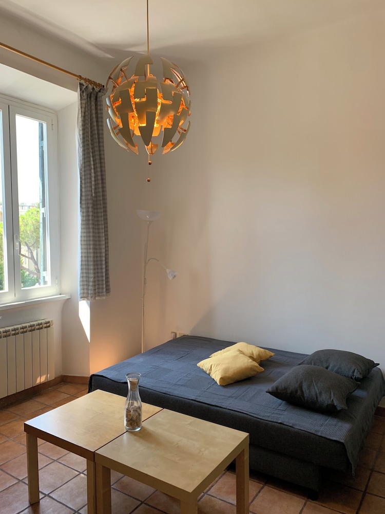 Flat nearby Vaticano - Caracciolo 4