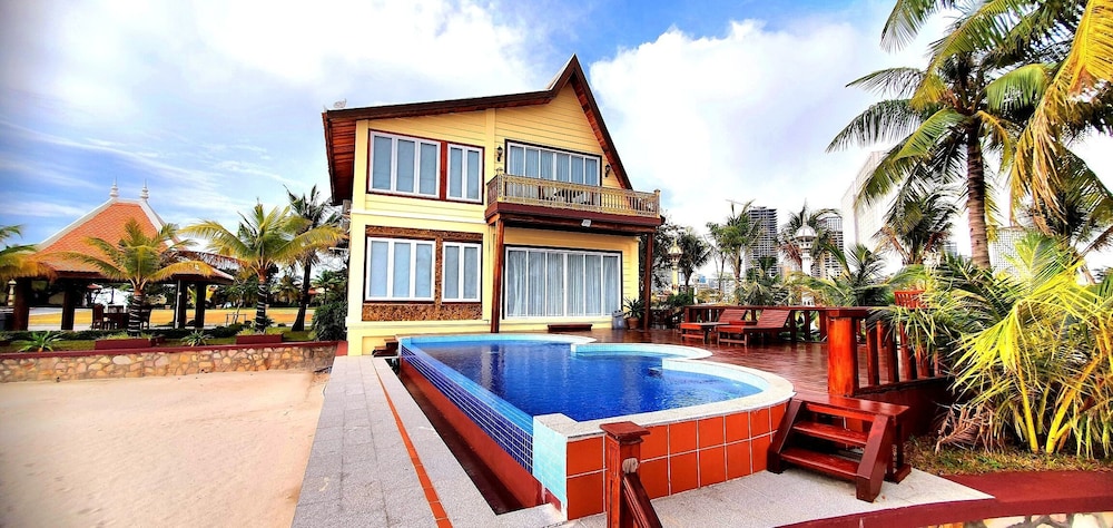 Try Palace Resort Sihanoukville