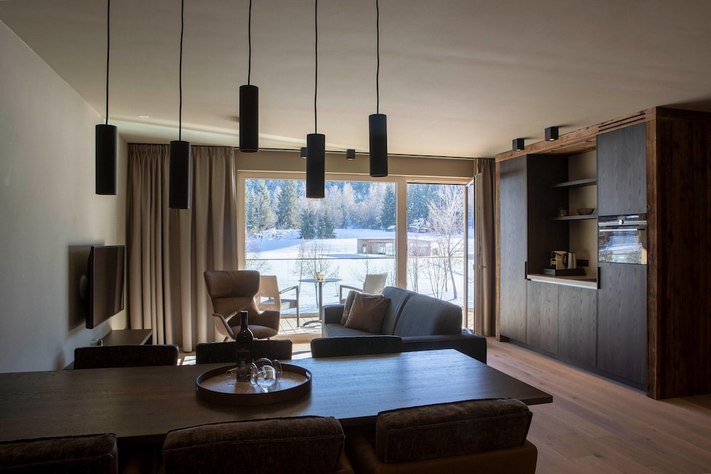Luxurious Apartment on the Golf Course