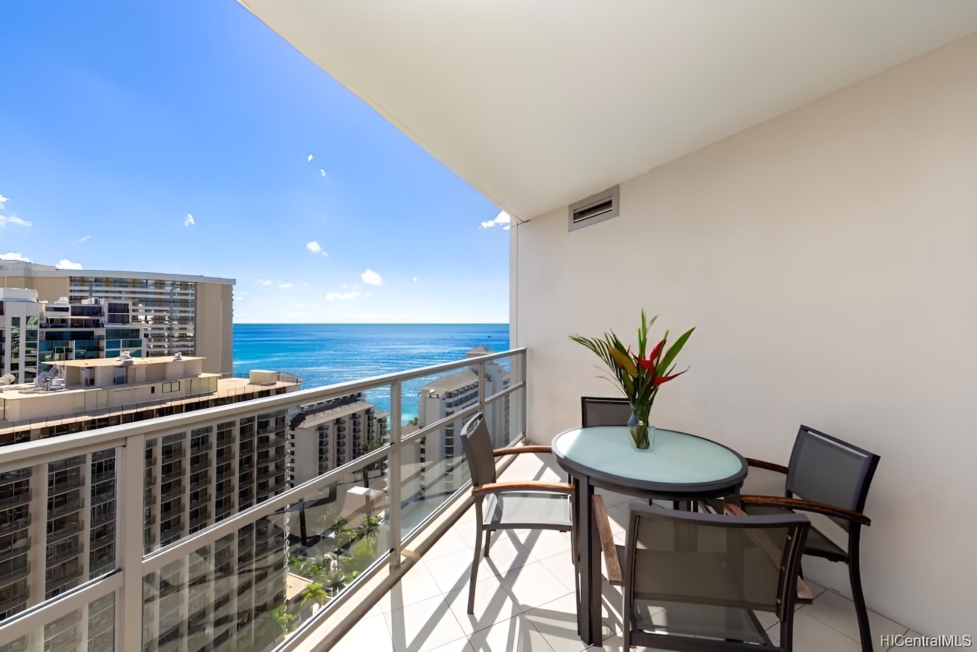 Jet Luxury @ The Trump Waikiki