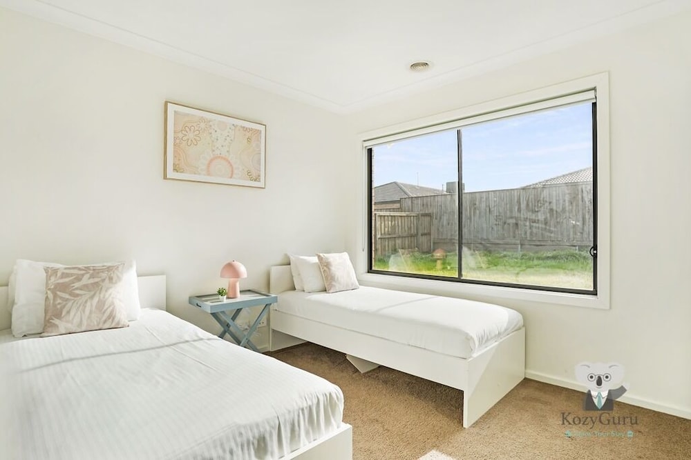 Kozyguru | Greenvale | Charming 7 Bed House