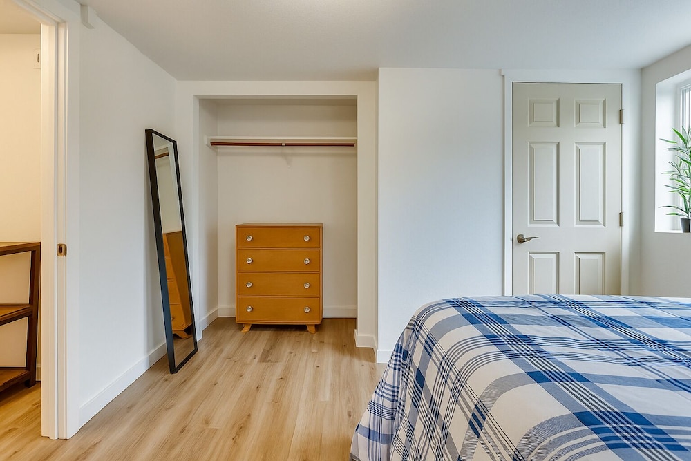 The Grand North Seattle Family Home, photo 26