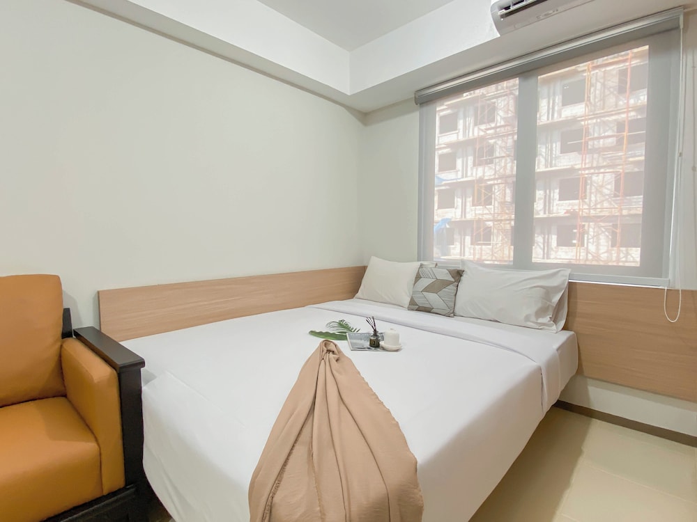 Affordable And Homey Studio Room At Meikarta Apartment