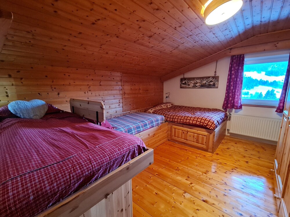 Mountain-view Apartment in Bad Kleinkirchheim