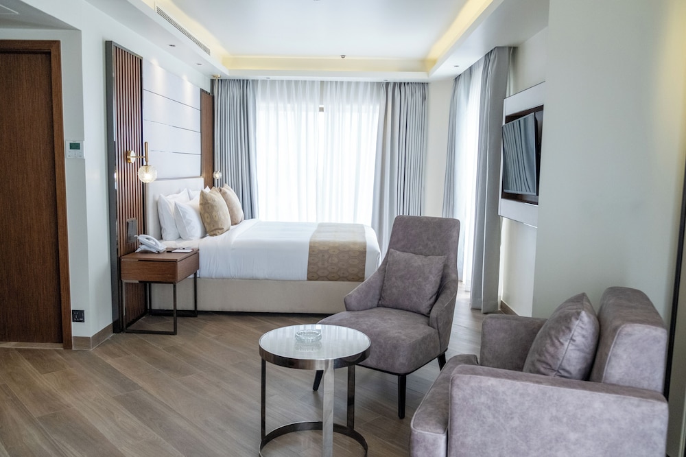 Ramada by Wyndham Cox's Bazar Kolatoli Beach — photo 11