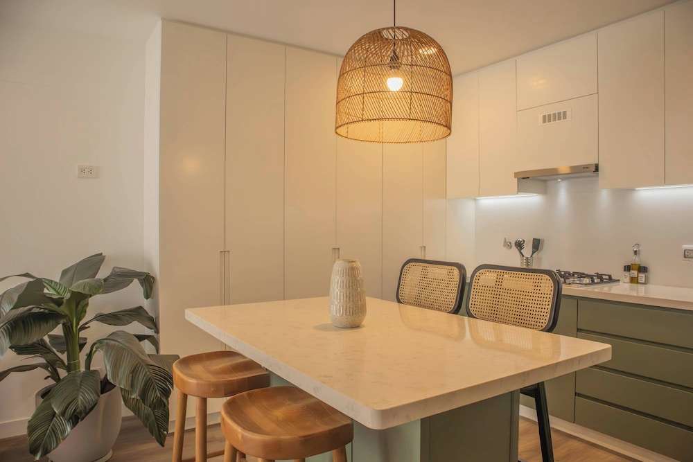 w Stunning 1BR in Miraflores