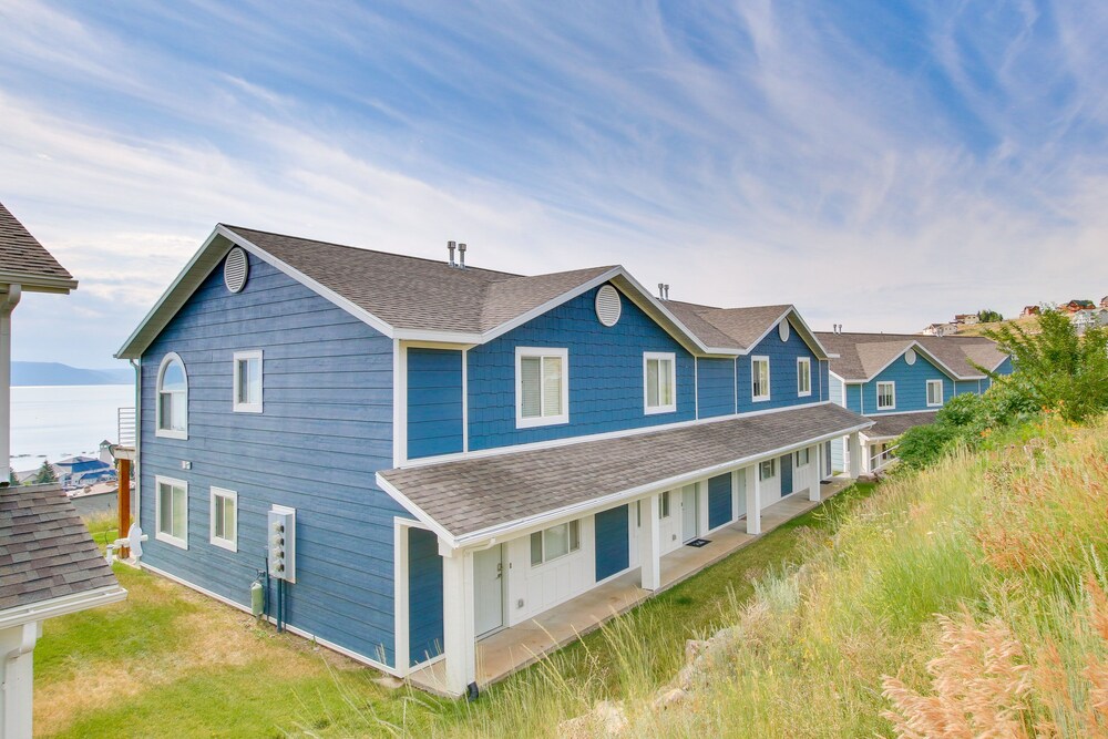 Bear Lake Oasis w/ Heated Pool & Scenic Patio! view 2