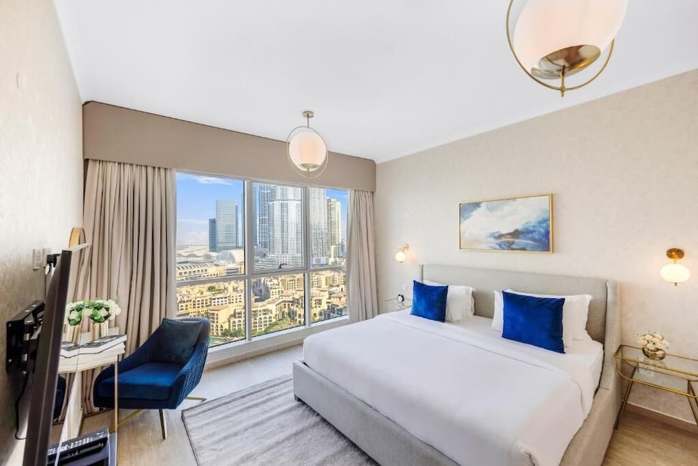 Durrani Homes - Grandiose 5BR Besides Dubai Mall with Burjkhalifa and Fountain view