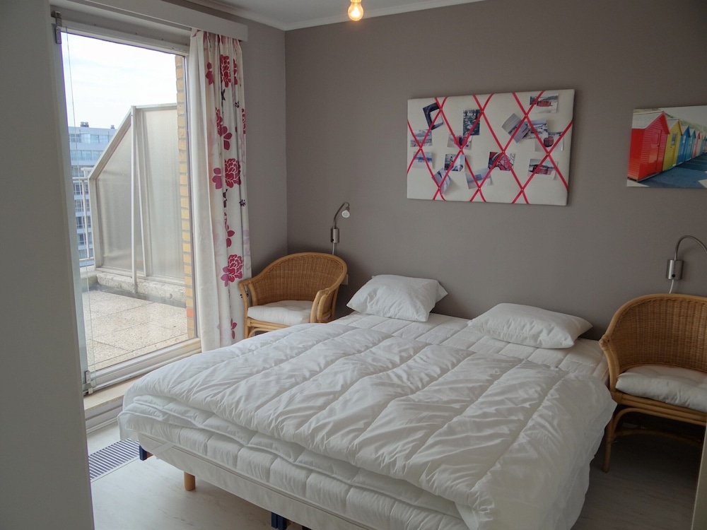 Penthouse in Koksijde With Stunning Sea View