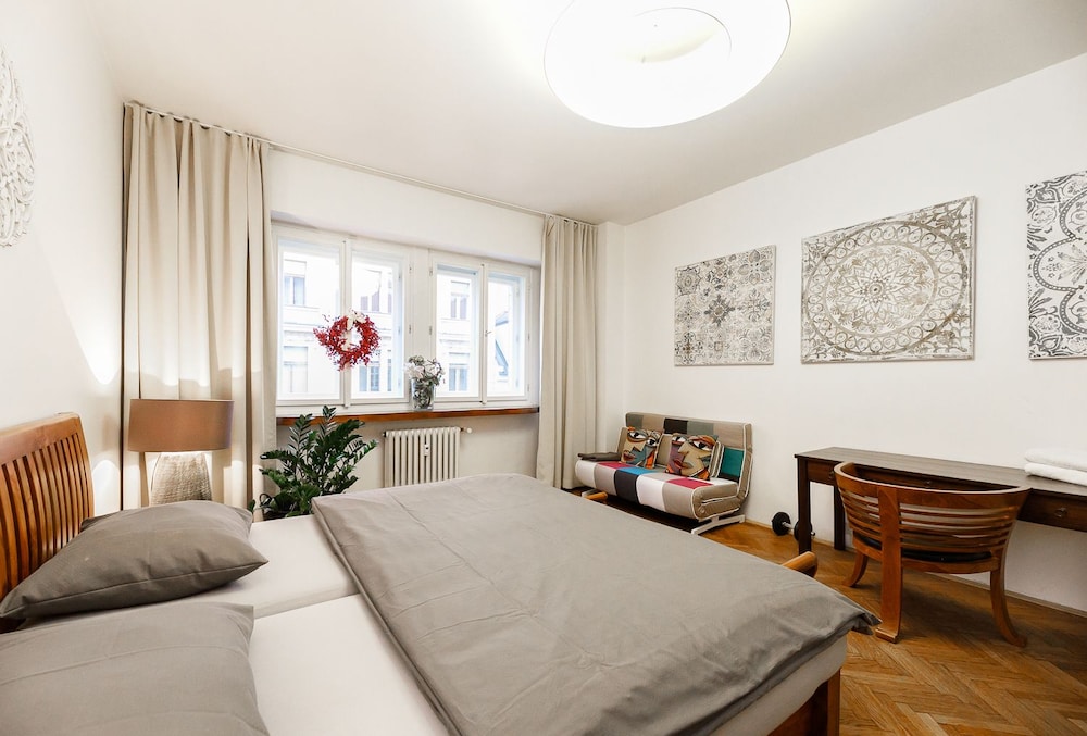 Apartment Deluxe Rybna 25