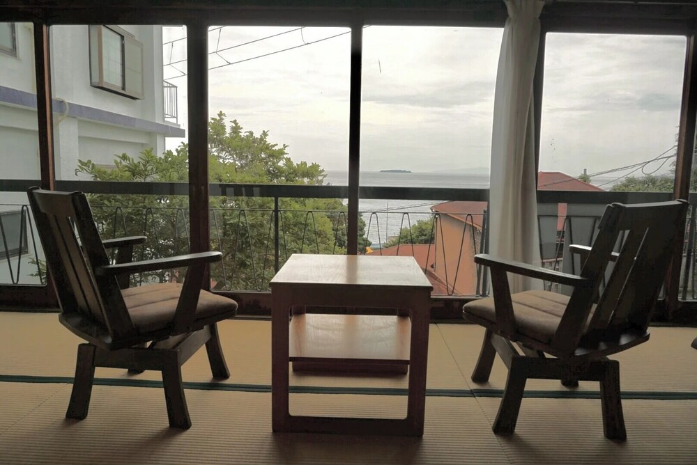 Azamian Atami