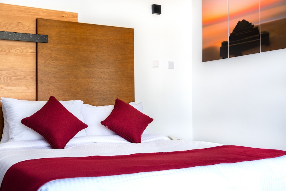 L'Aziz Suites view 3