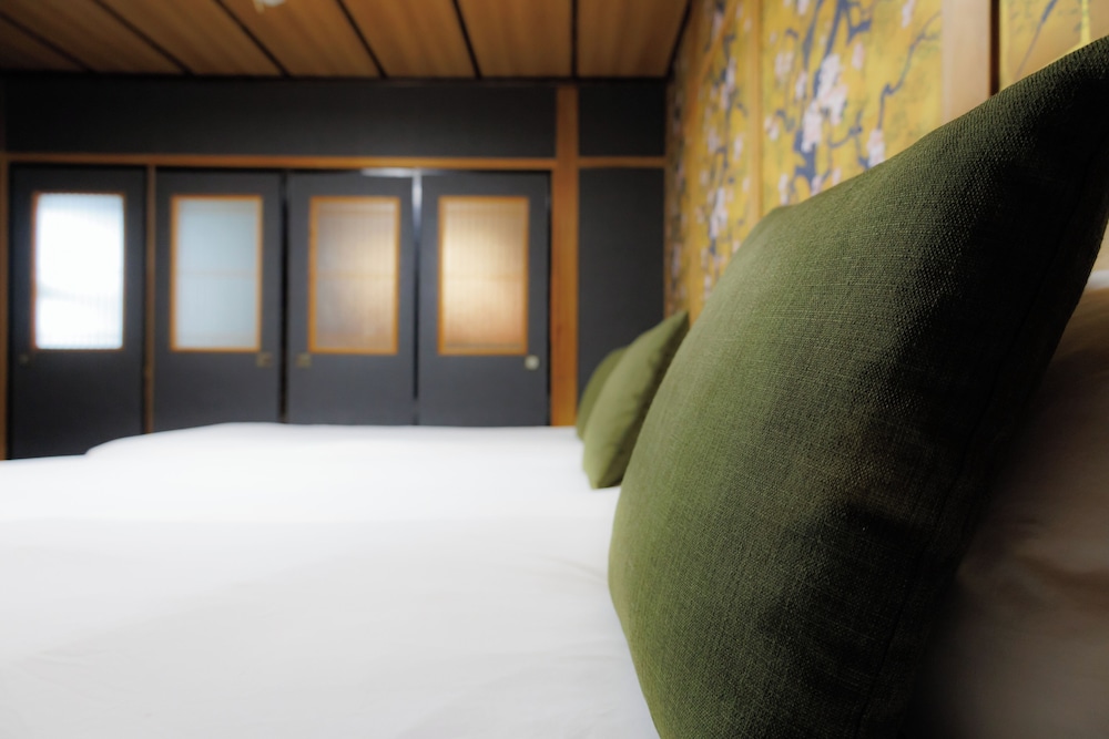R-Guest Residence Tsurumibashi