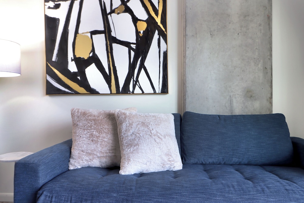 Phoenix Urban Luxury Escape