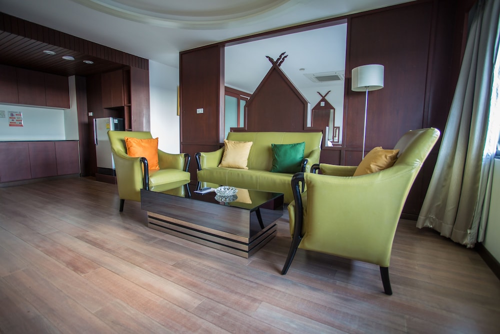 Seeharaj Hotel Uttaradit