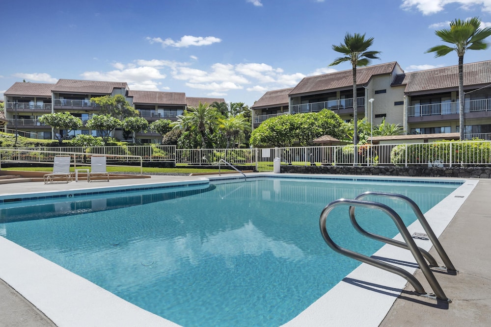 Big Island Keauhou Punahele A203 2 Bedroom Condo