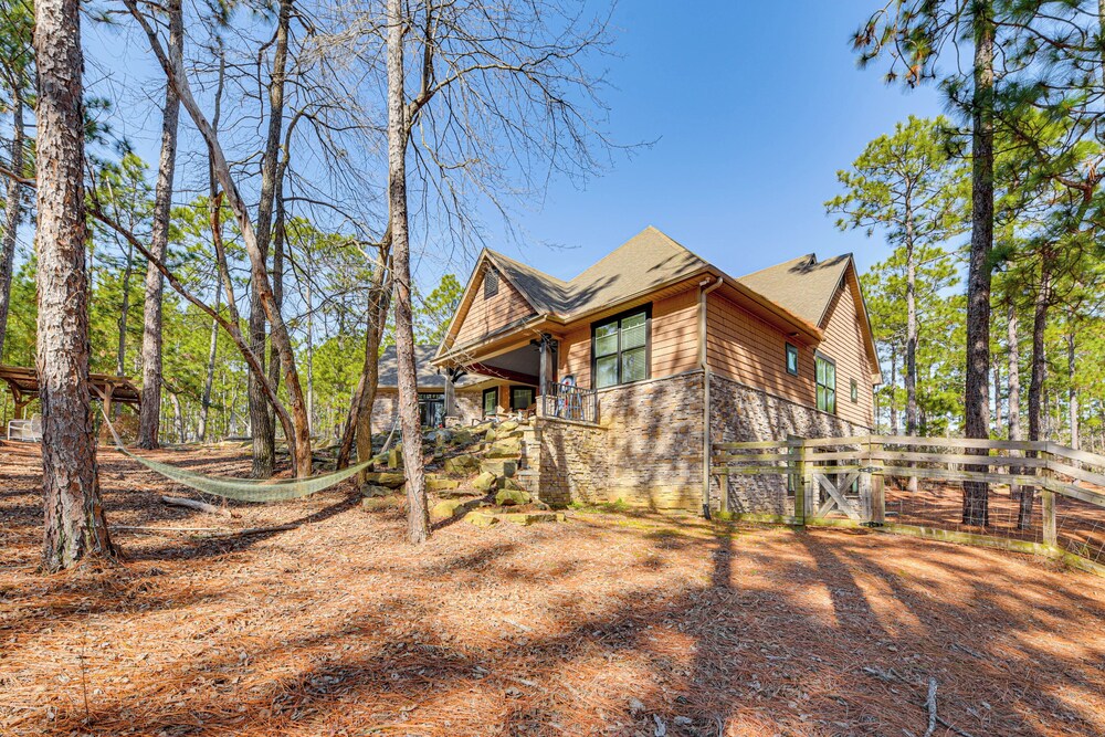 Fire Pit + Patio: Spacious Southern Pines Retreat