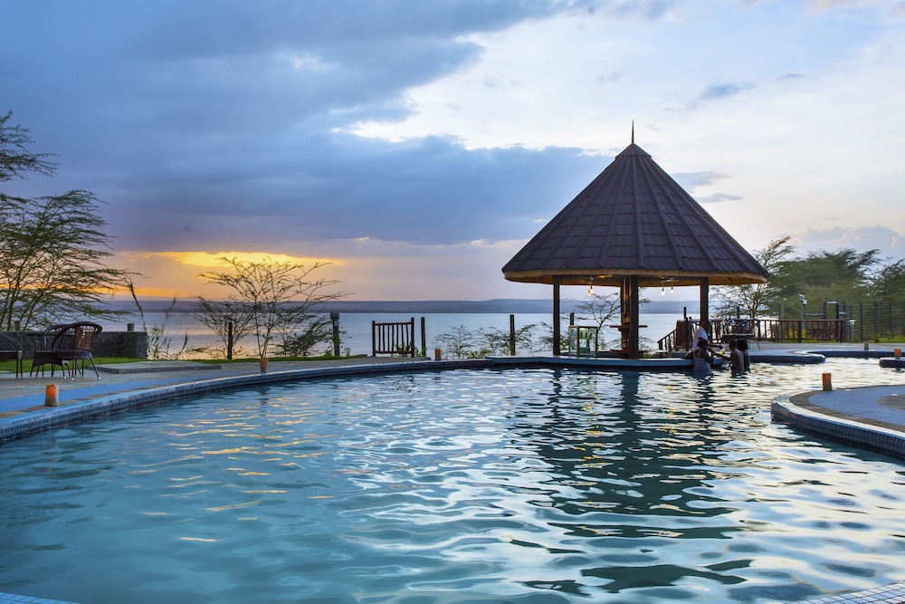 Sirville Lake Elementaita Lodge