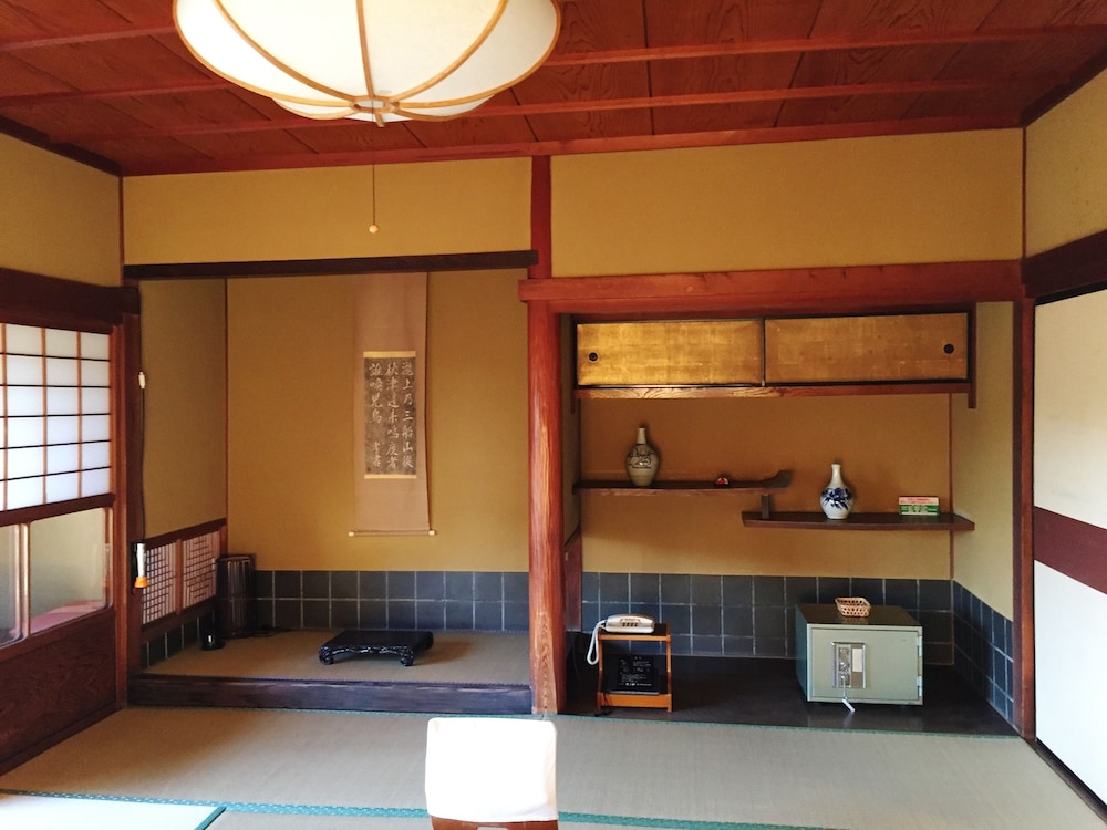 Photo 36