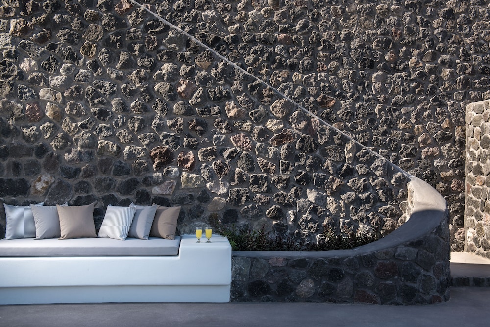 Elements of Caldera Suites