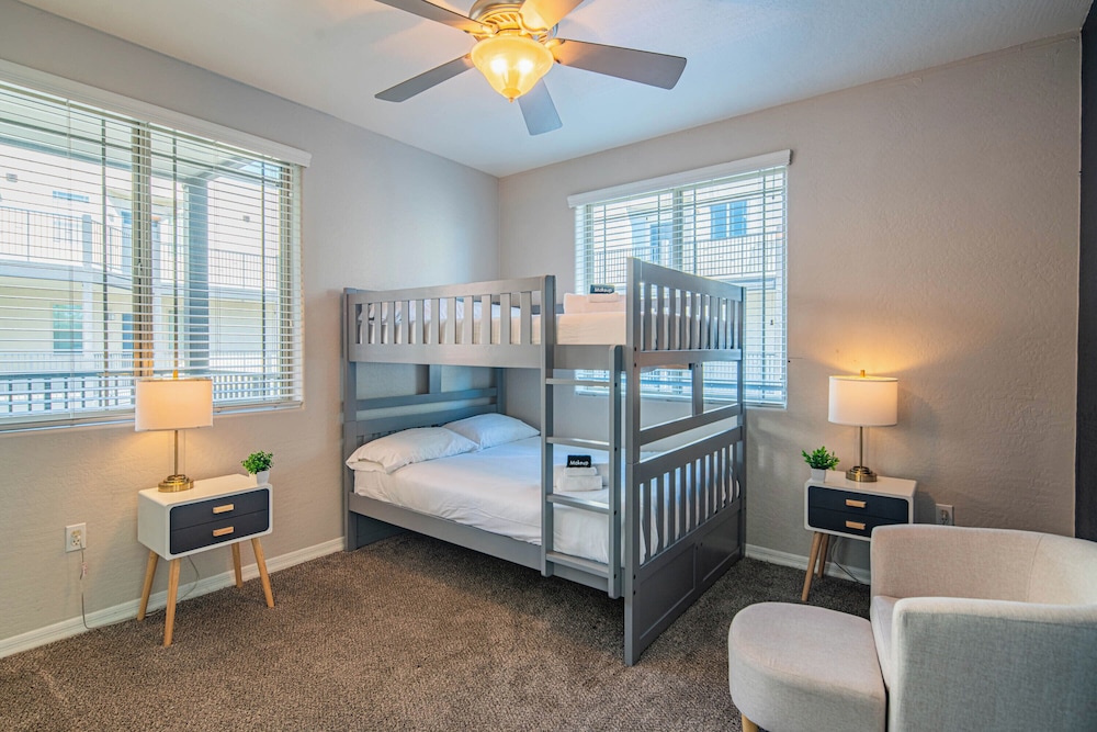 ROVE LIVING/KL - The Fredrick Tempe