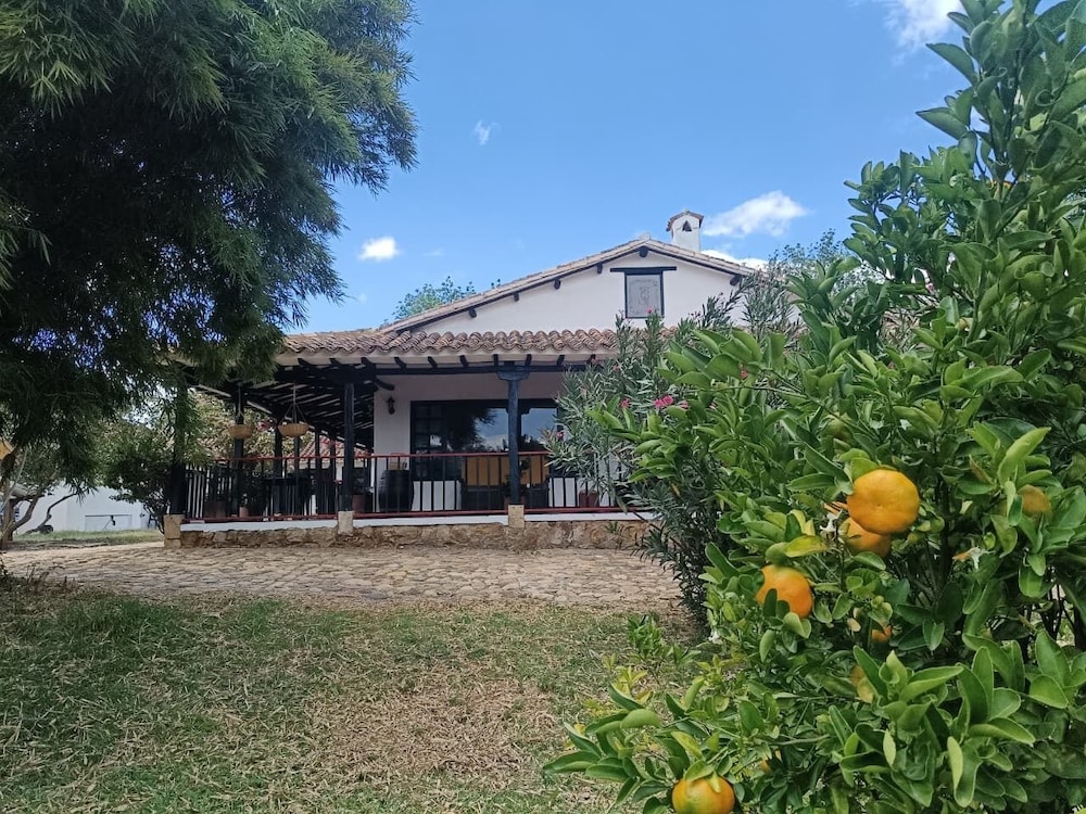 ESTANCIA VILLA BLANCA