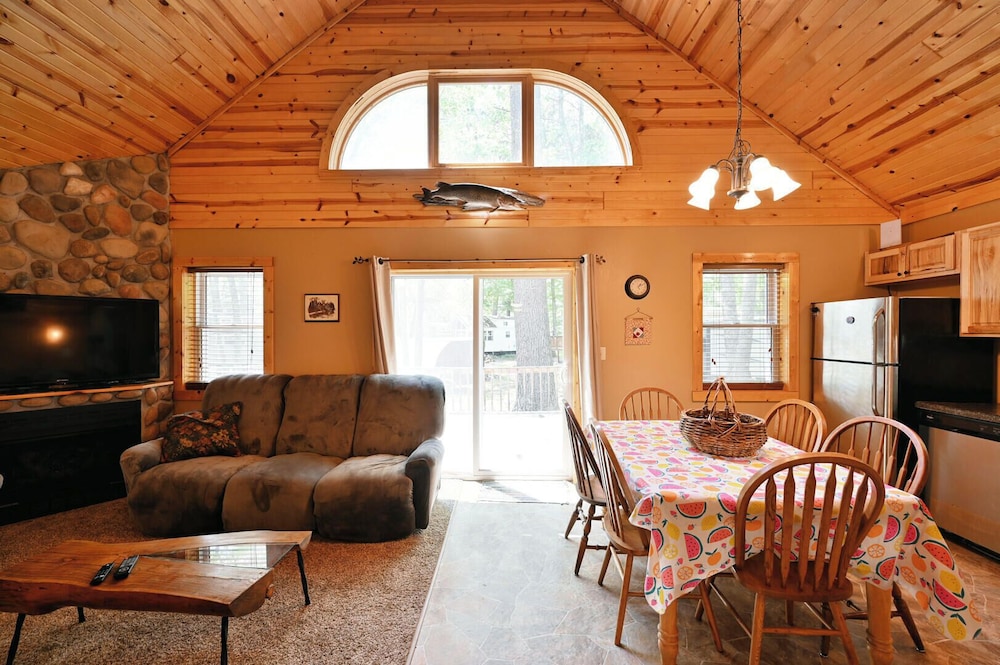 The Loft at Blueberry Lake view 4