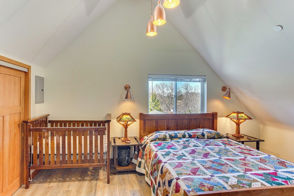 Game Room & Deck: Pet-friendly Lake Arrowhead Home