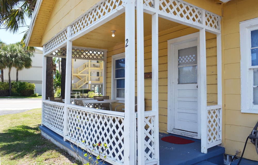 Sunshine Cozy Cottages