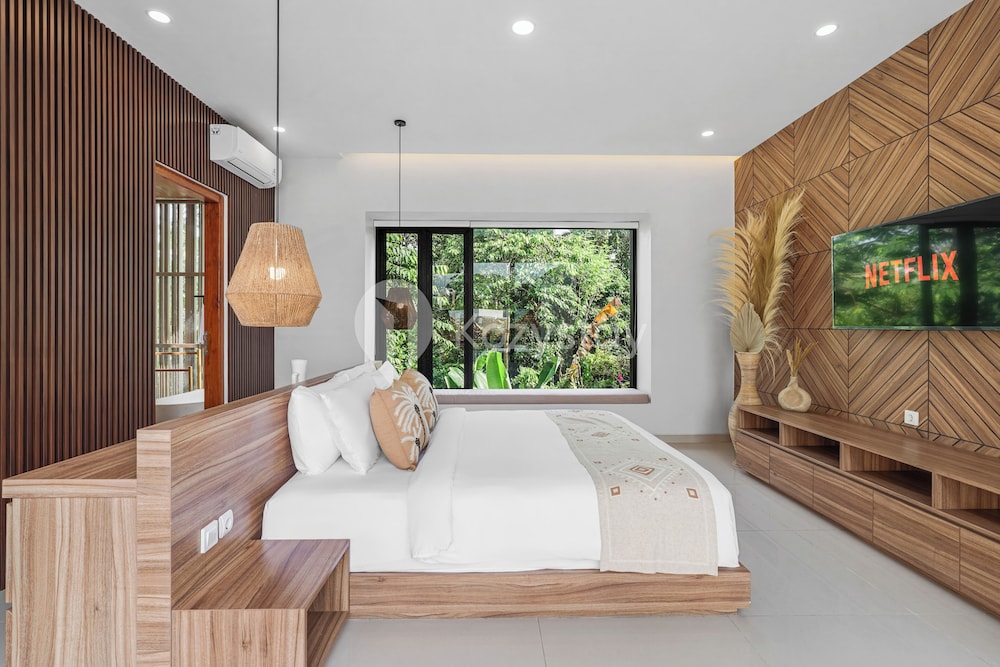 Santari Villa by Kozystay - Canggu