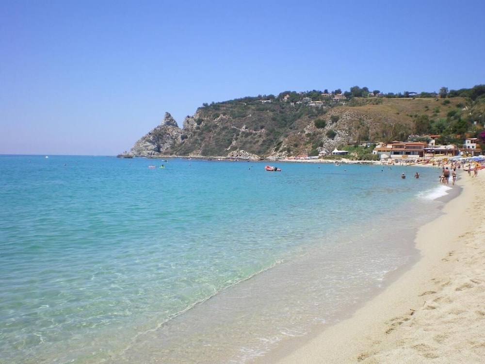Maison Sainte Marie Holiday Accomodation view 4