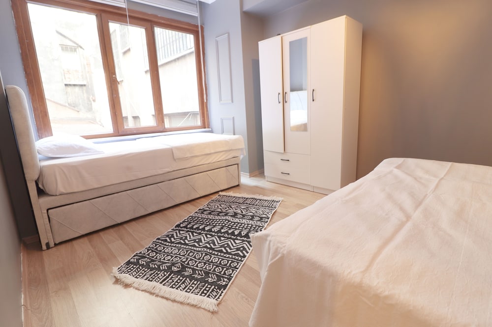 Karakoy VAV Suites