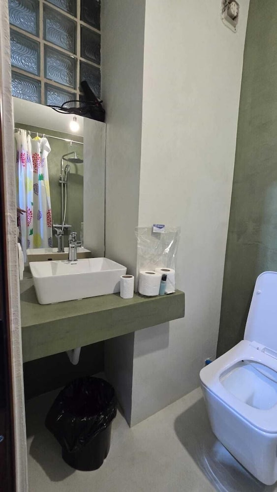 Tirent Apartment-One Bedroom Central