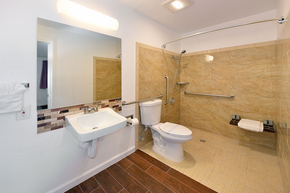 Rohnert Park Vacations - Budget Inn - Property Image 9