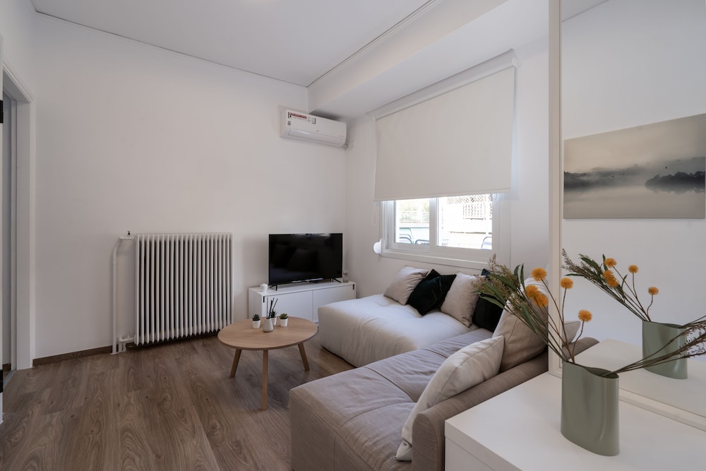 Athens Hideout apt with rooftop