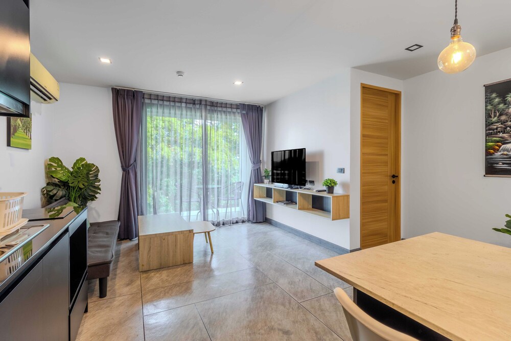 Utopia Naiharn unit B405 C248